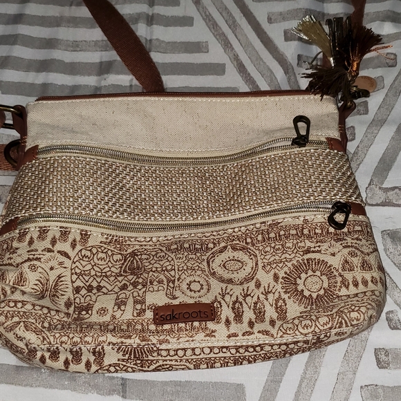 Purses - Picture 5 of 8